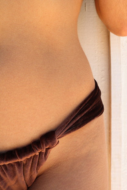 Syrah Bottom ~ velvet Mocca